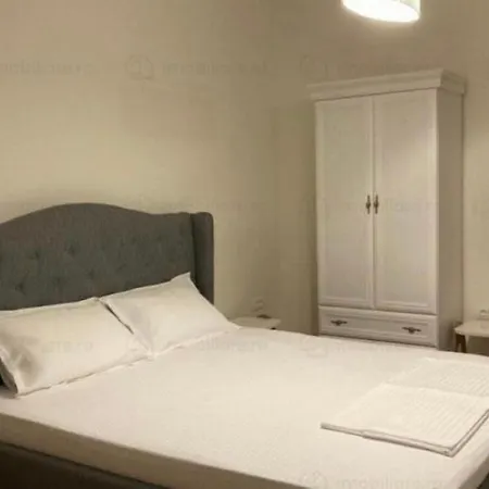 Building Stefan Lake *